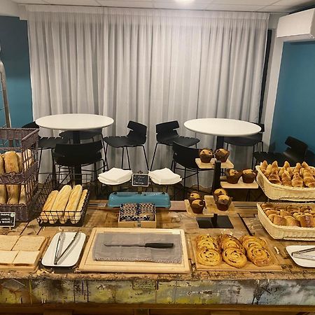 Sure Hotel By Best Western Les Portes De Μοντωμπάν Εξωτερικό φωτογραφία